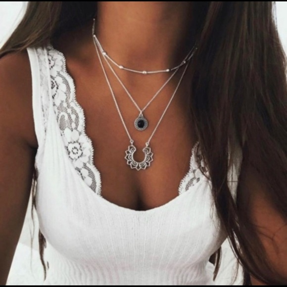 Golden Threads Layered Necklaces - Picture 2 of 8